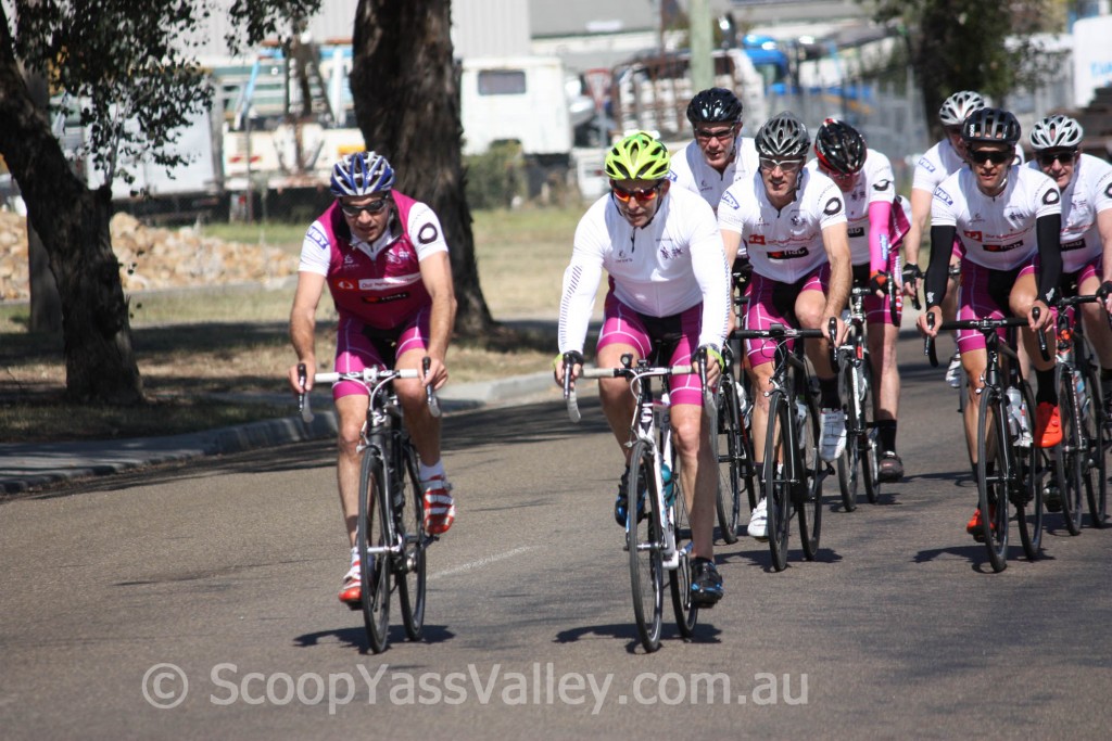 Hume MP Angus Taylor (left) and Tony Abbott (centre) led the pack into Yass on Sunday. PHOTO: Katharyn Brine